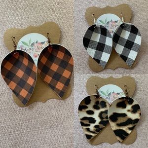 Faux leather earrings - plaid and leopard print